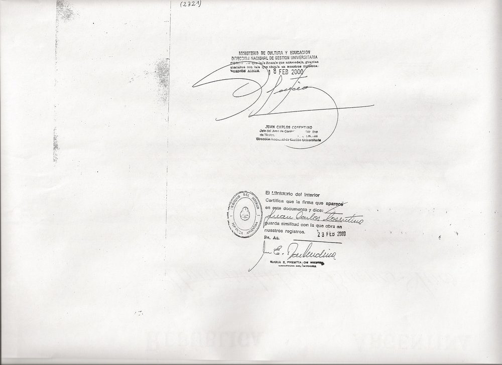 Dorso del Diploma de Honor con las legalizaciones del Ministerio de Cultura y Educación y del Ministerio del Interior, febrero de 2000.