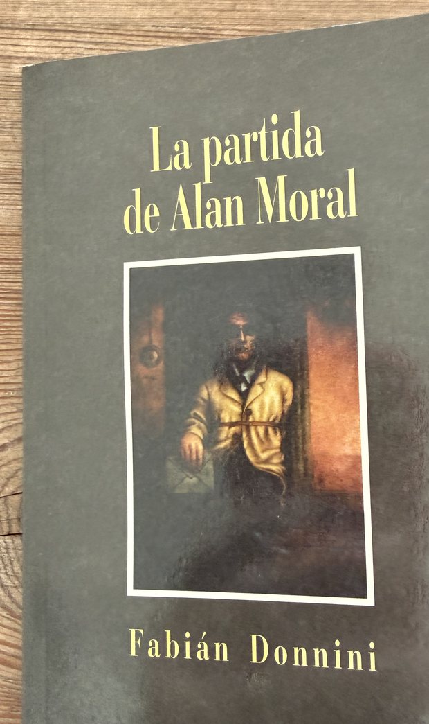 Tapa de la primera edición de La partida de Alan Moral, de Fabián Donnini, Ediciones Corregidor.